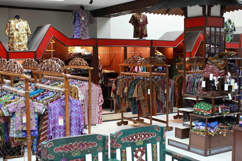 Trgovina z batik izdelki